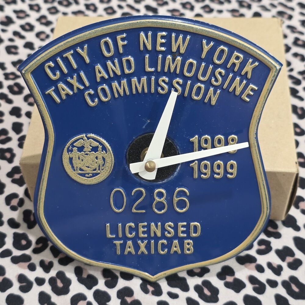 New York Taxi And Limousine Plaque Clock 1998 1999 Medallion 90s Travel Cab